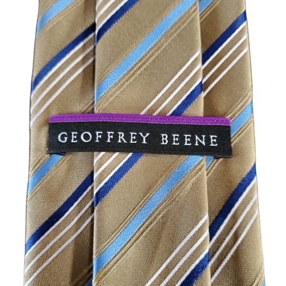 Geoffrey Beene Tie - Picture 4 of 5